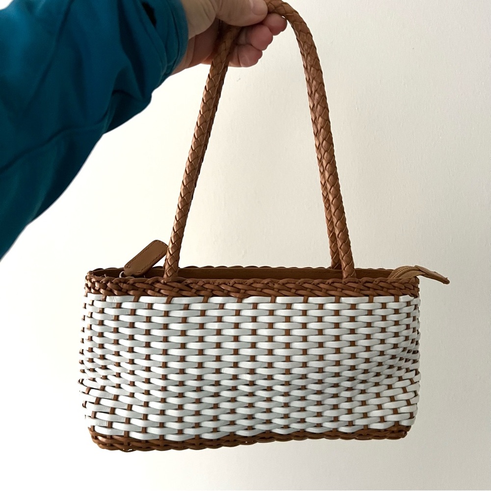 Retro 90s vintage Talbots white and tan woven leather shoulder bag